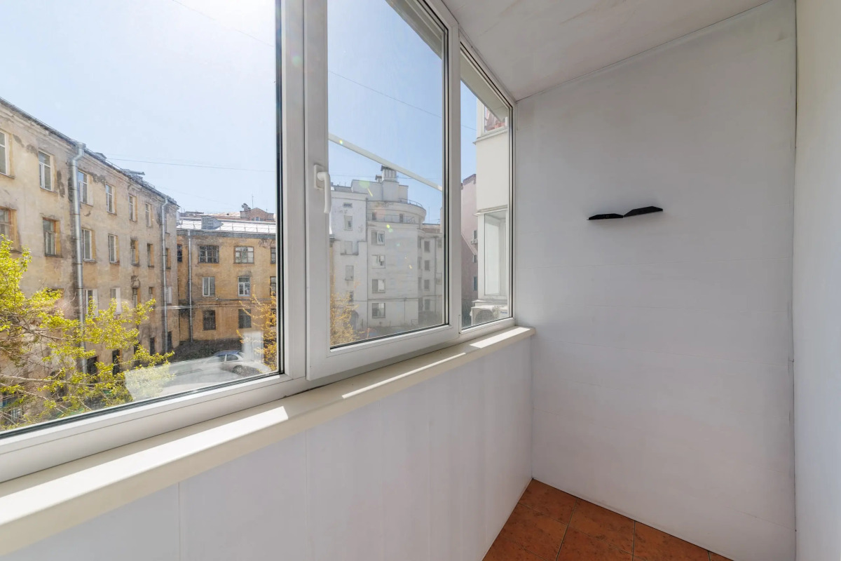 Апартаменты с 3 спальнями на Моисеенко 5 - 8 человек