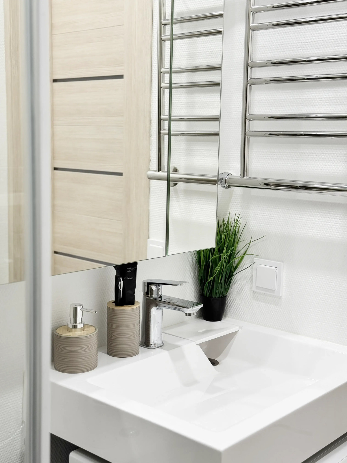 Квартира Светлая с Новым Ремонтом и Кондиционером в Центре у Метро