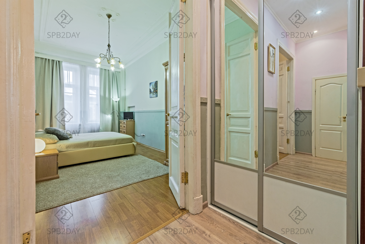 Апартаменты на Восстания