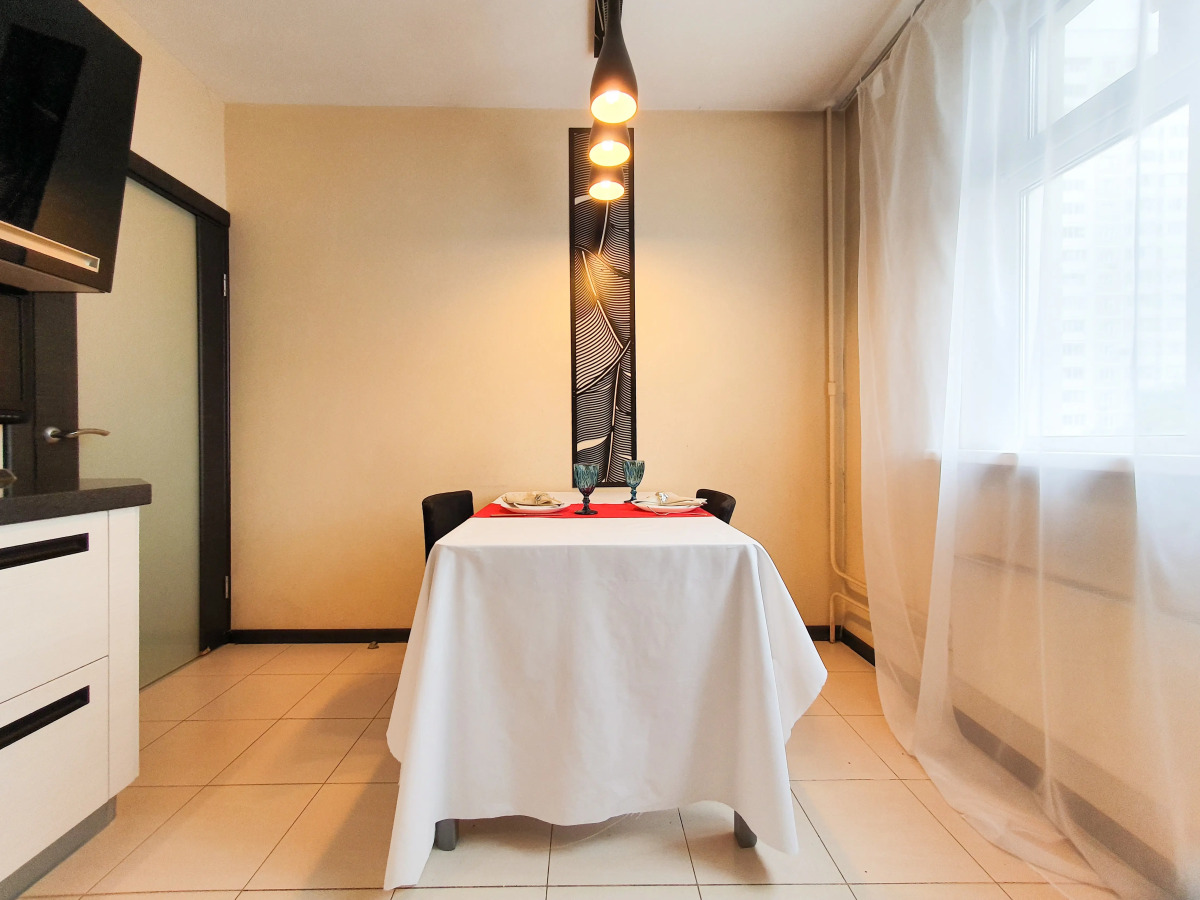 Апартаменты Гости Любят у ТЦ Небо