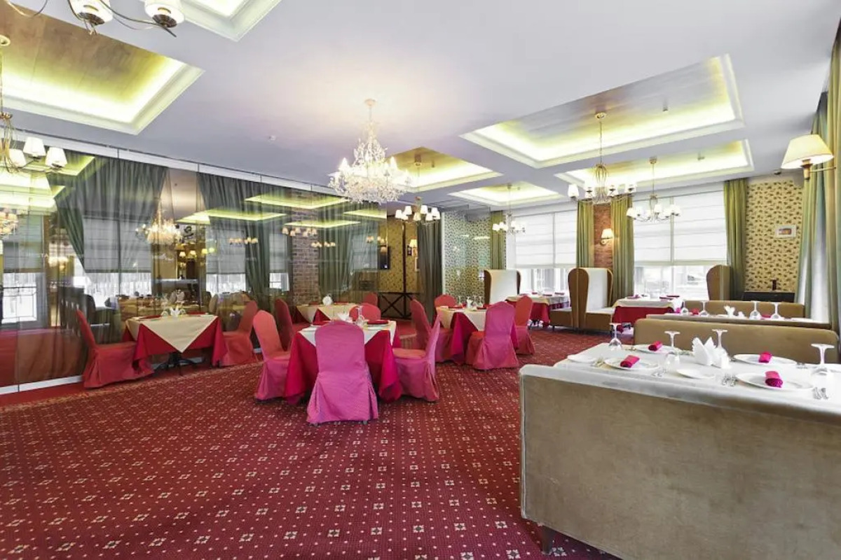 Отель Дрозды Клуб