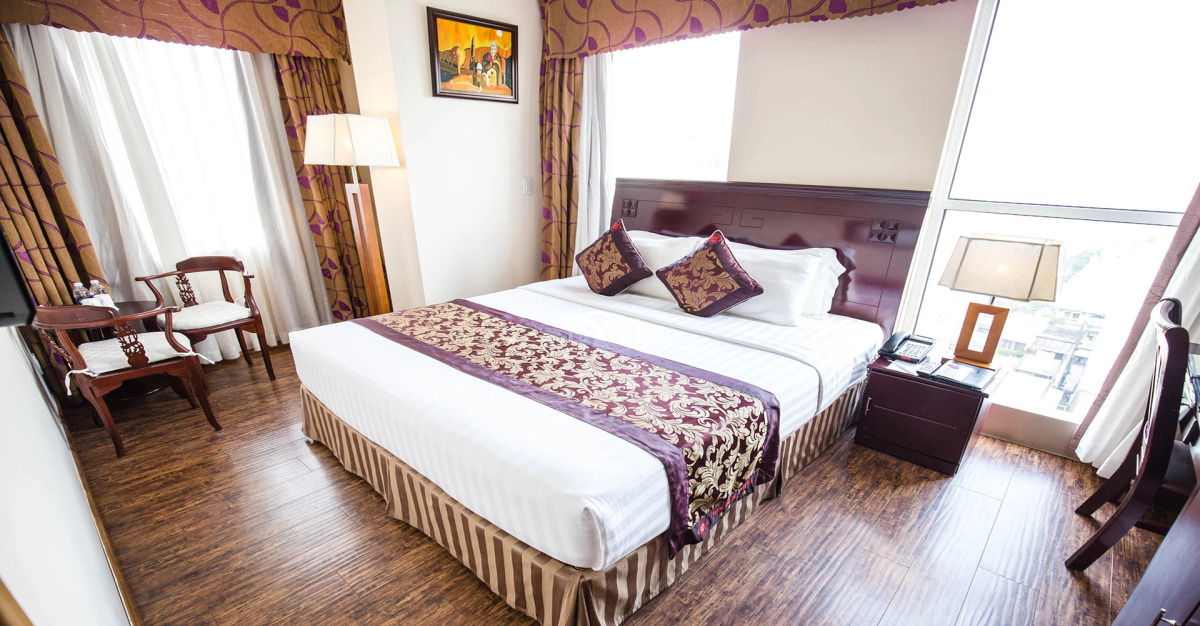 Отель GOLDEN CENTRAL SAIGON