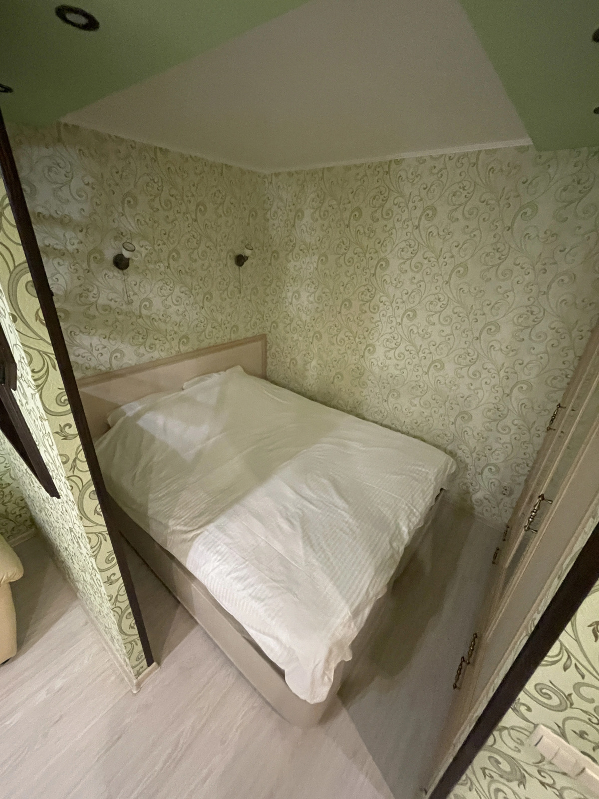 Апартаменты на Симеоновской