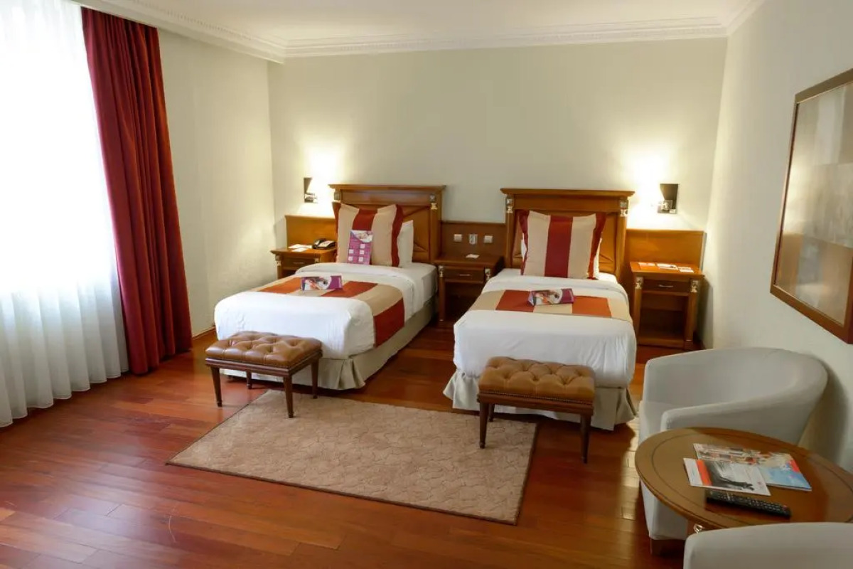 Отель Crowne Plaza Minsk