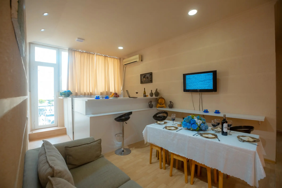 Хостел Wine Hostel