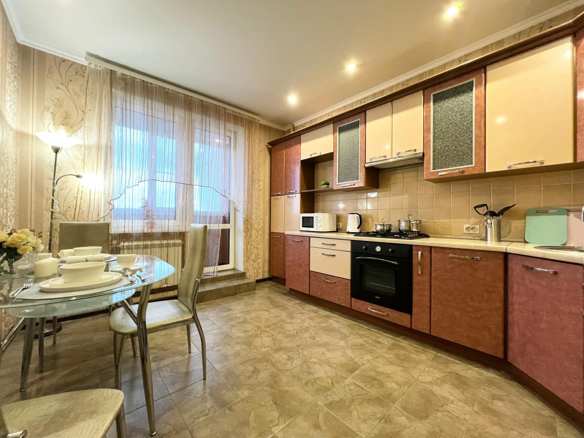 Квартира 1-к квартира возле Площади Победы