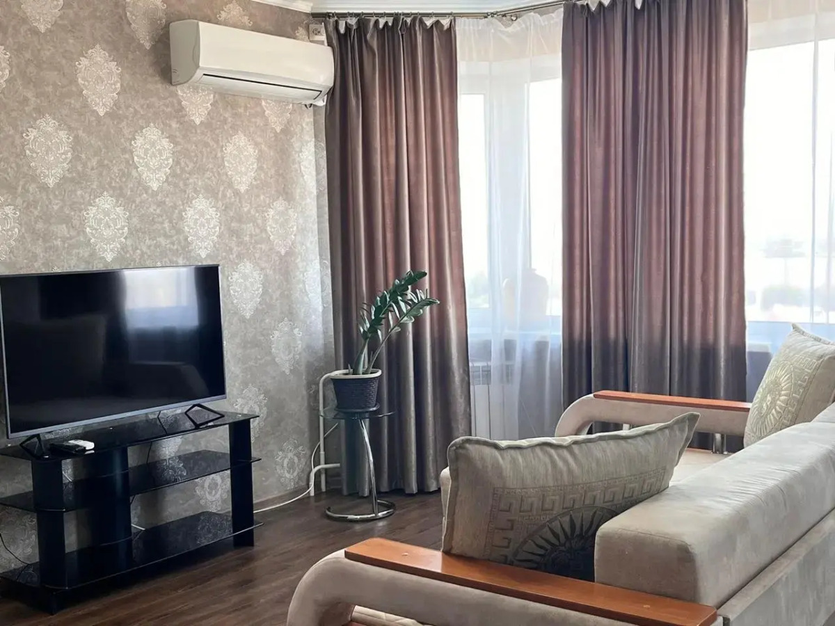 Квартира Советская 10