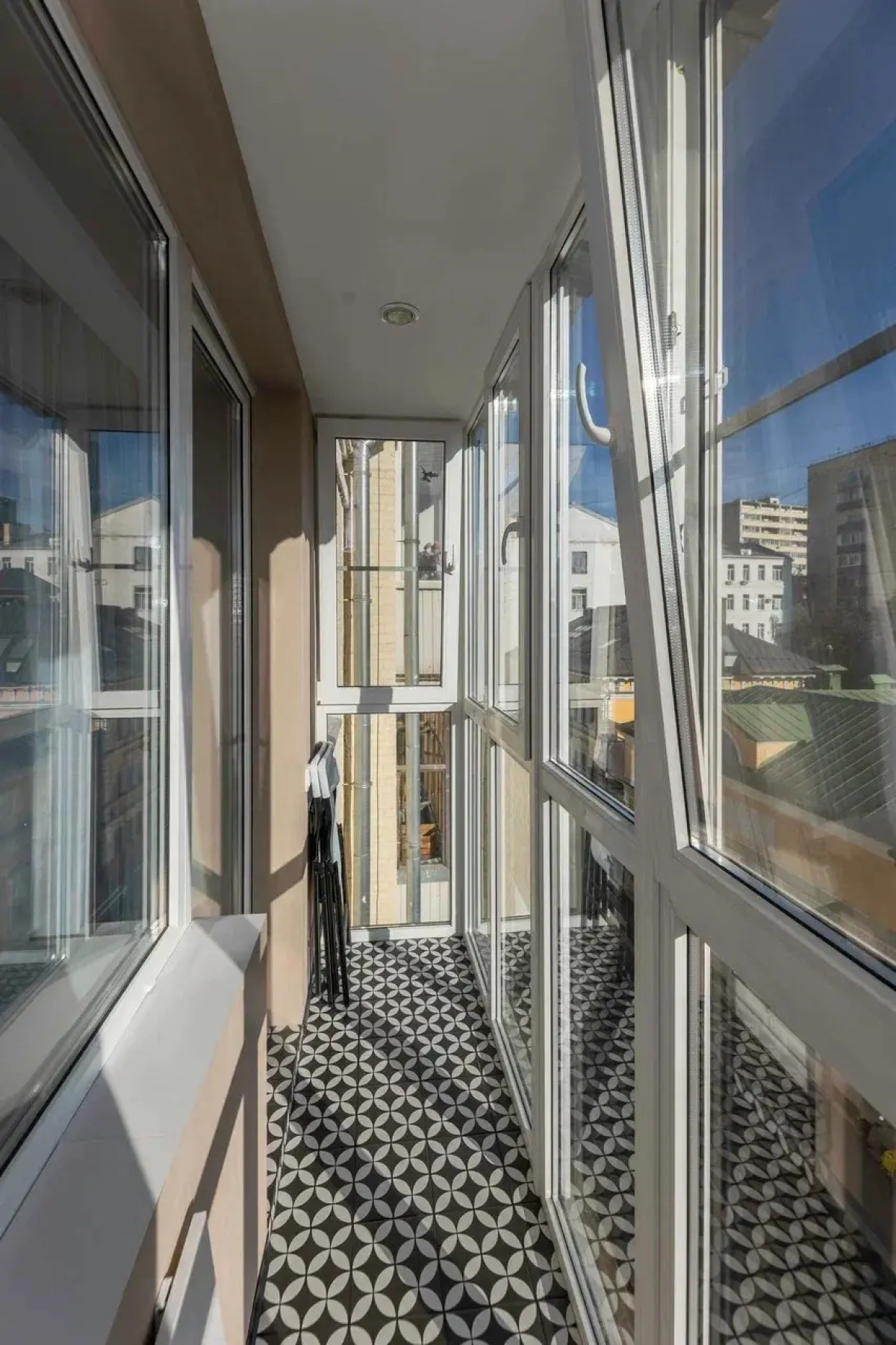 Апартаменты на 1-м Монетчиковском переулке 8