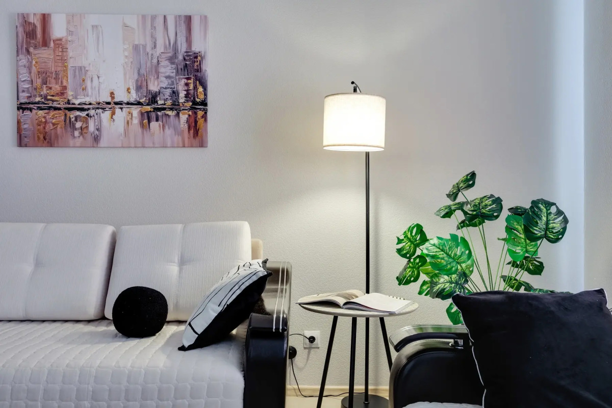 Квартира Уютная двухкомнатная рядом с метро Окская и МЦД Вешняки