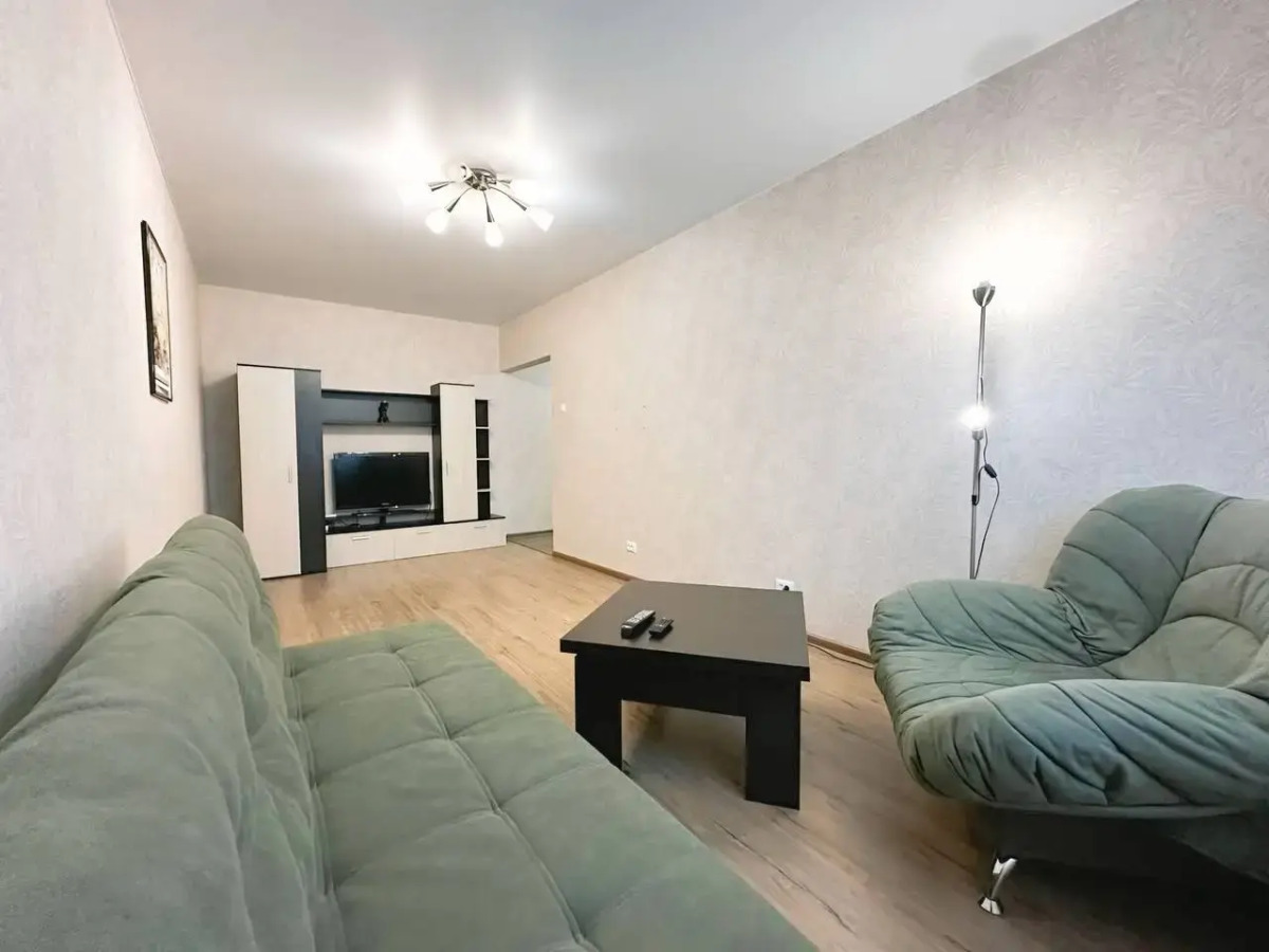 Квартира Двухкомнатная Приморский 61