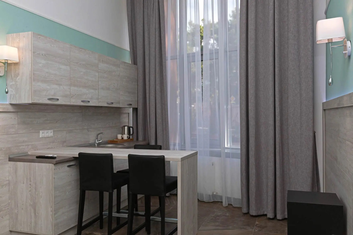 Отель Royal Cat