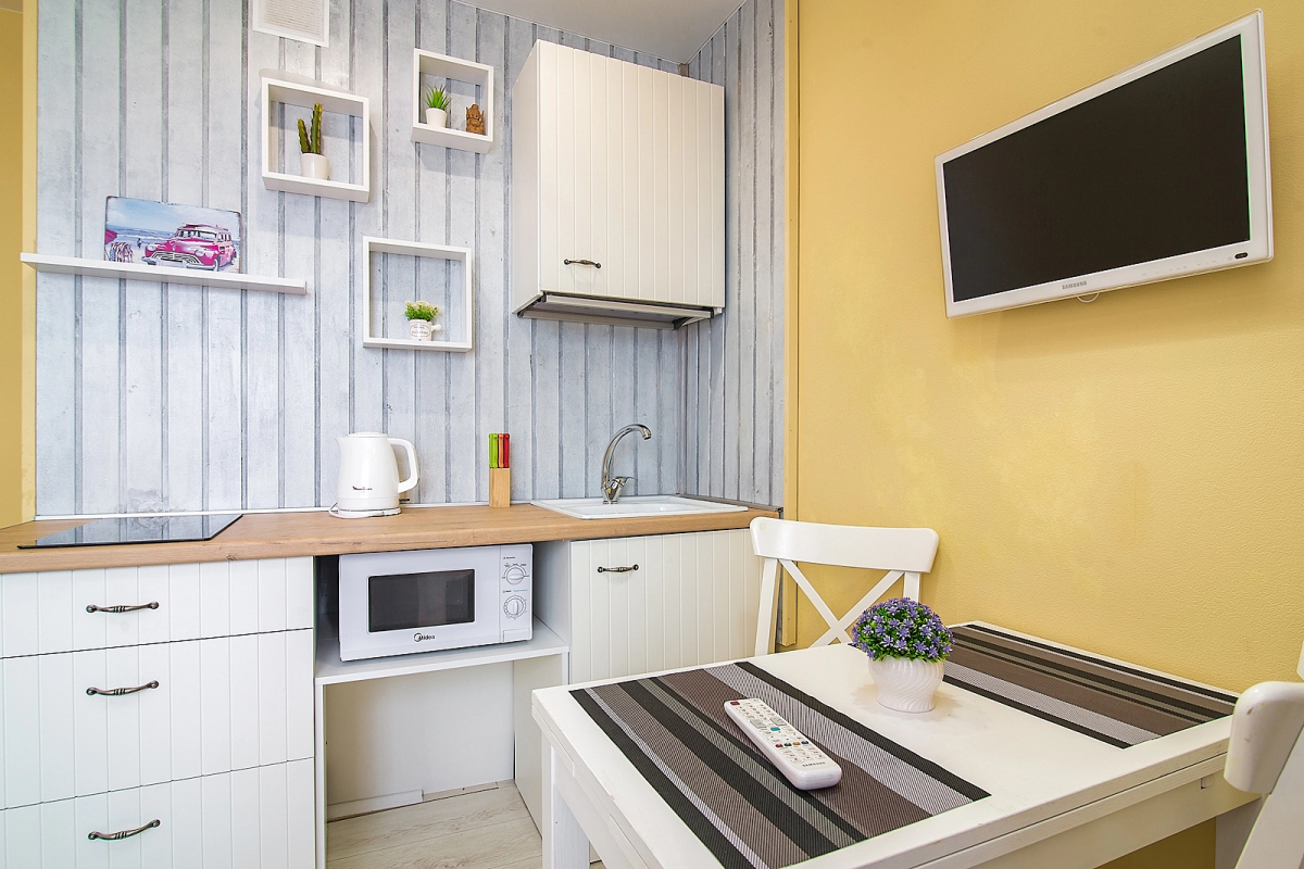 Апартаменты на Волжской набережной 26, с видом на Волгу. м.Стрелка. Сова-Дом