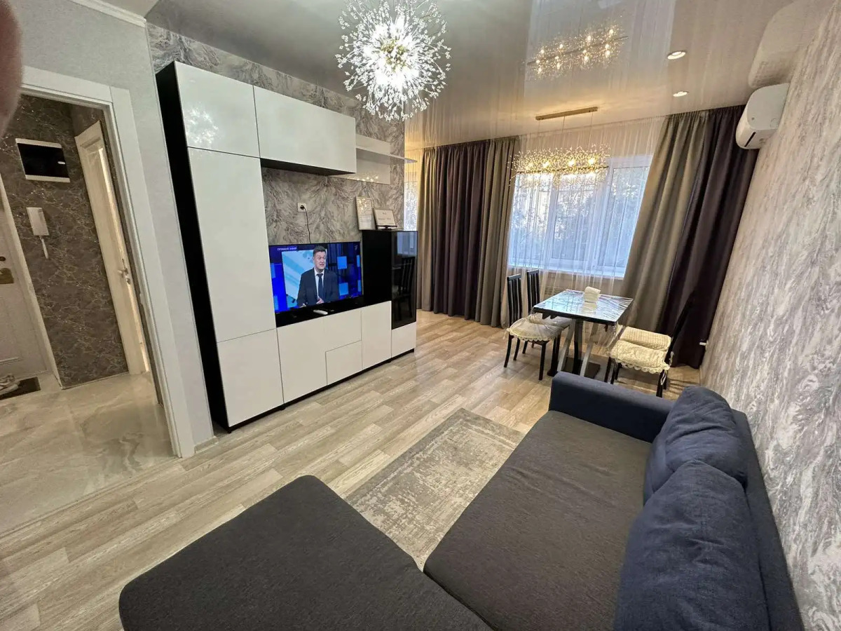 Апартаменты Двушка у Кремля с Евроремонтом