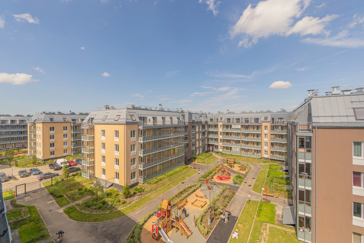 Апартаменты Двухкомнатная Квартира на Мансардном Этаже