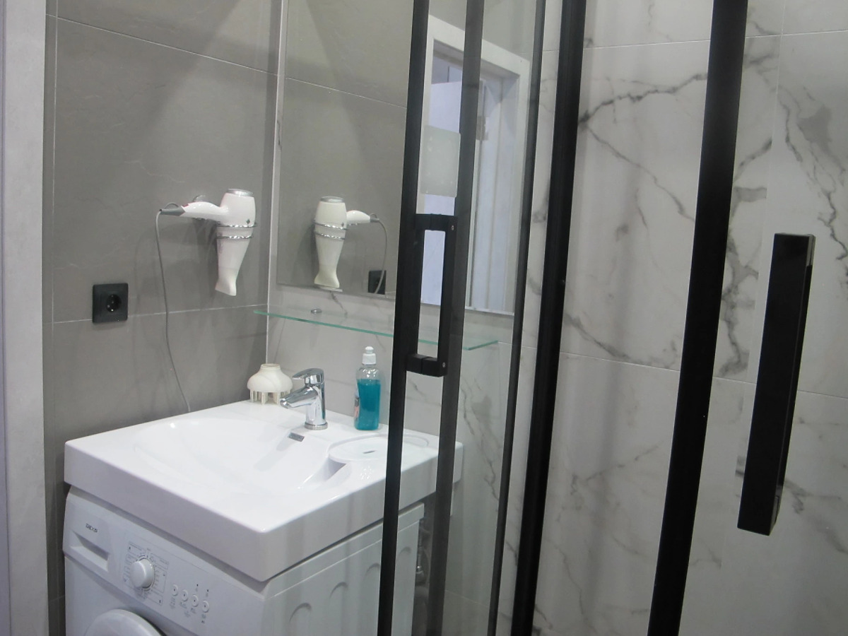 Апартаменты на Воскресенской 14/1