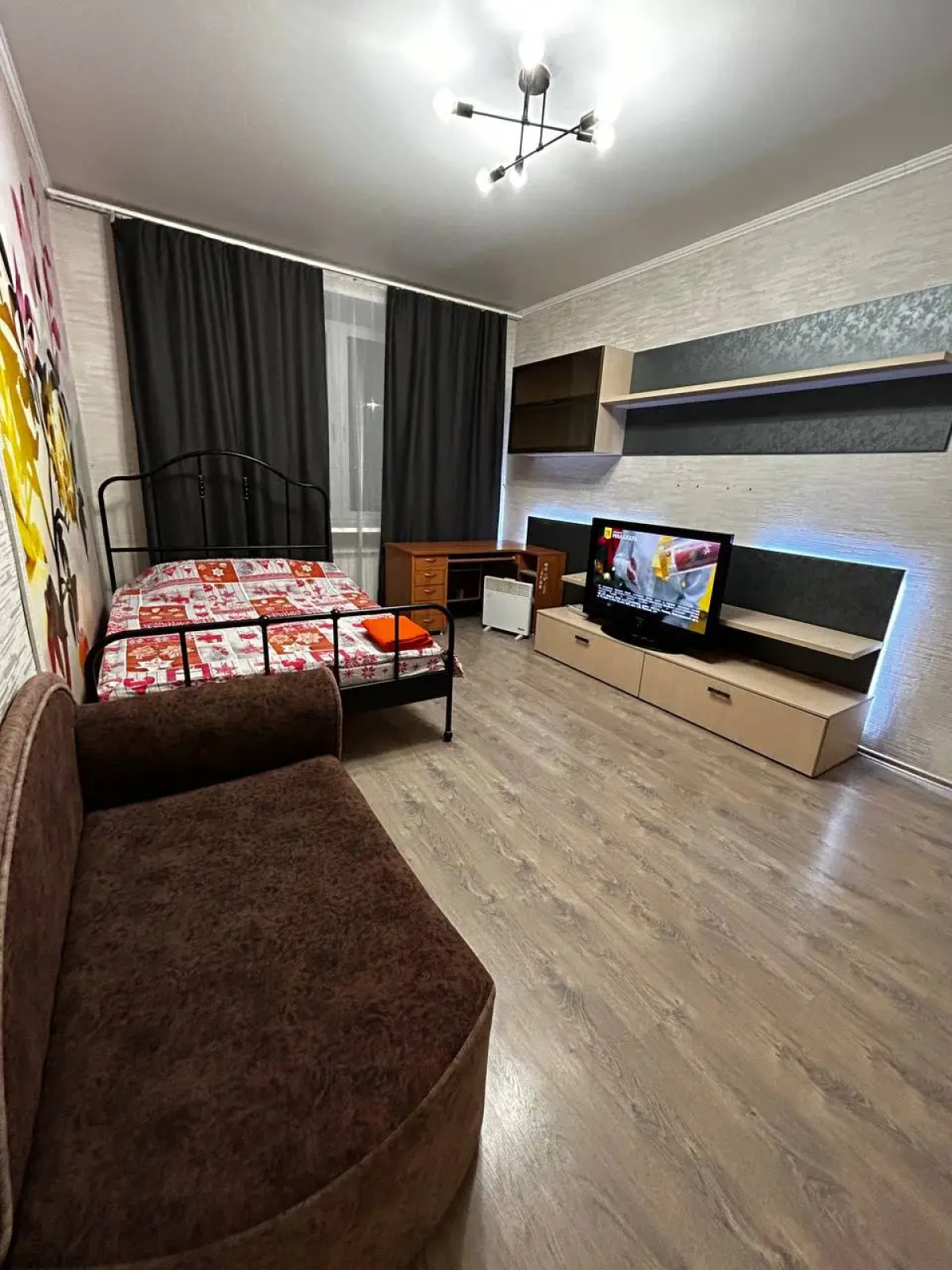 Апартаменты Двухкомнатная квартира на ул.Свердлова д.98