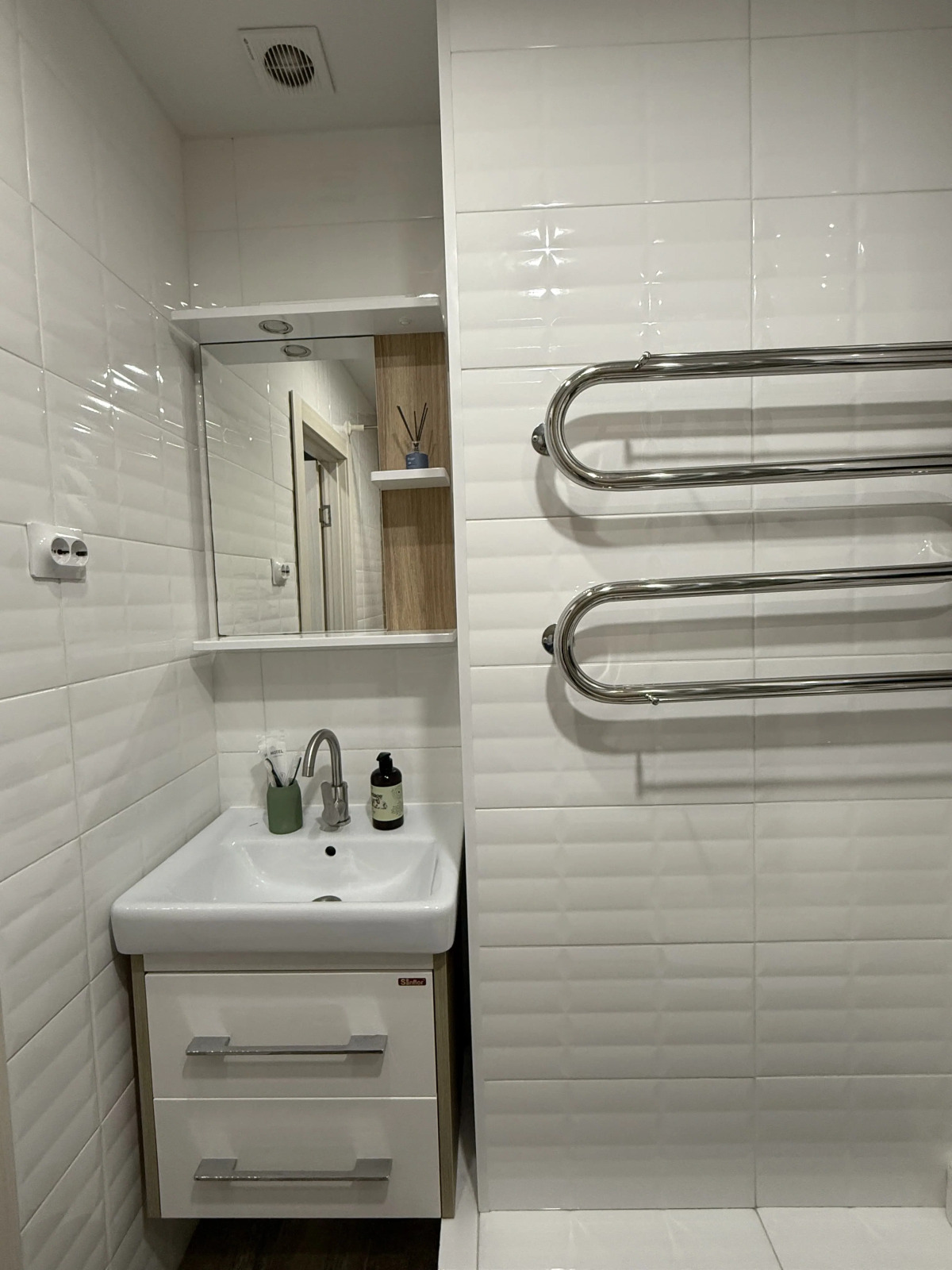 Квартира уютная напротив Театра оперы и балета