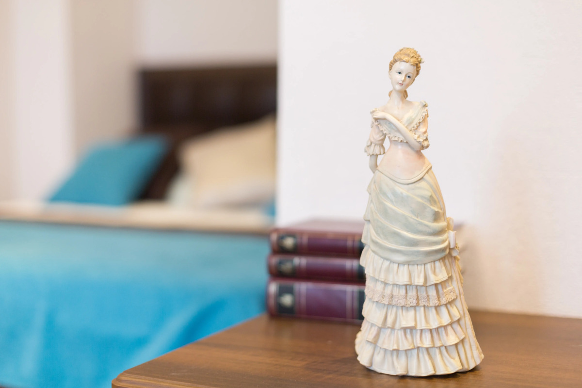 Апартаменты на Большой Покровской 73 в самом центре. Сова-Дом