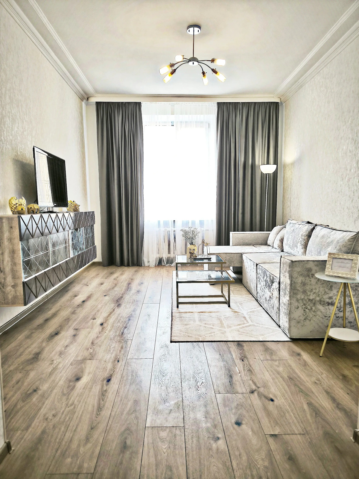 Апартаменты Проспект Независимости 44, Суперцентр, двушка