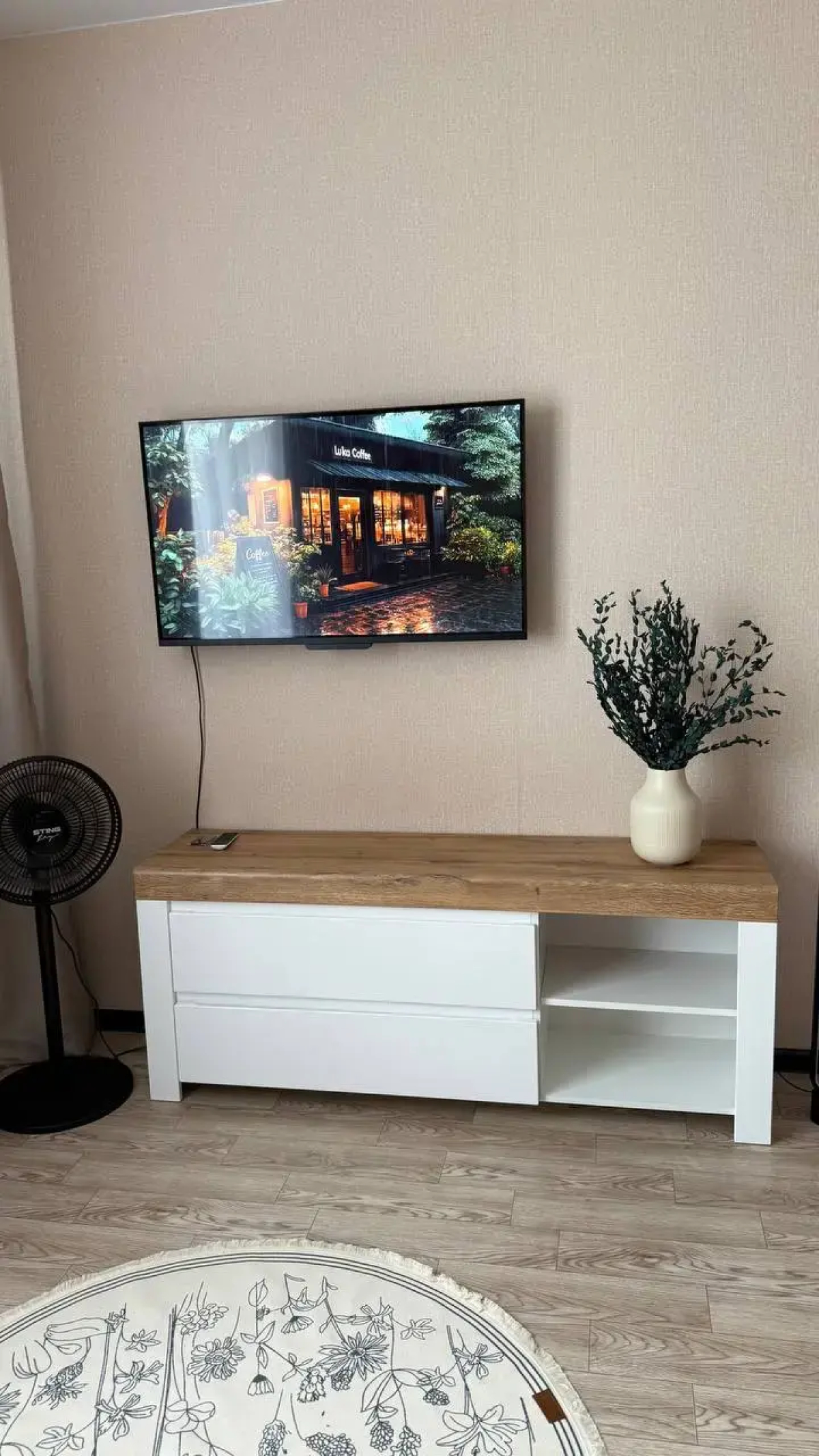 Квартира Уютная студия в 5 минутах от ТРЦ Планета