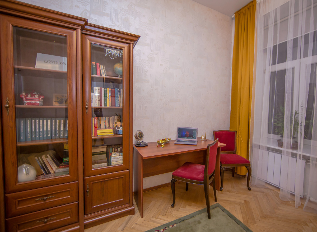 Апартаменты St. Isaak's 4 bedroom & 3 bathroom
