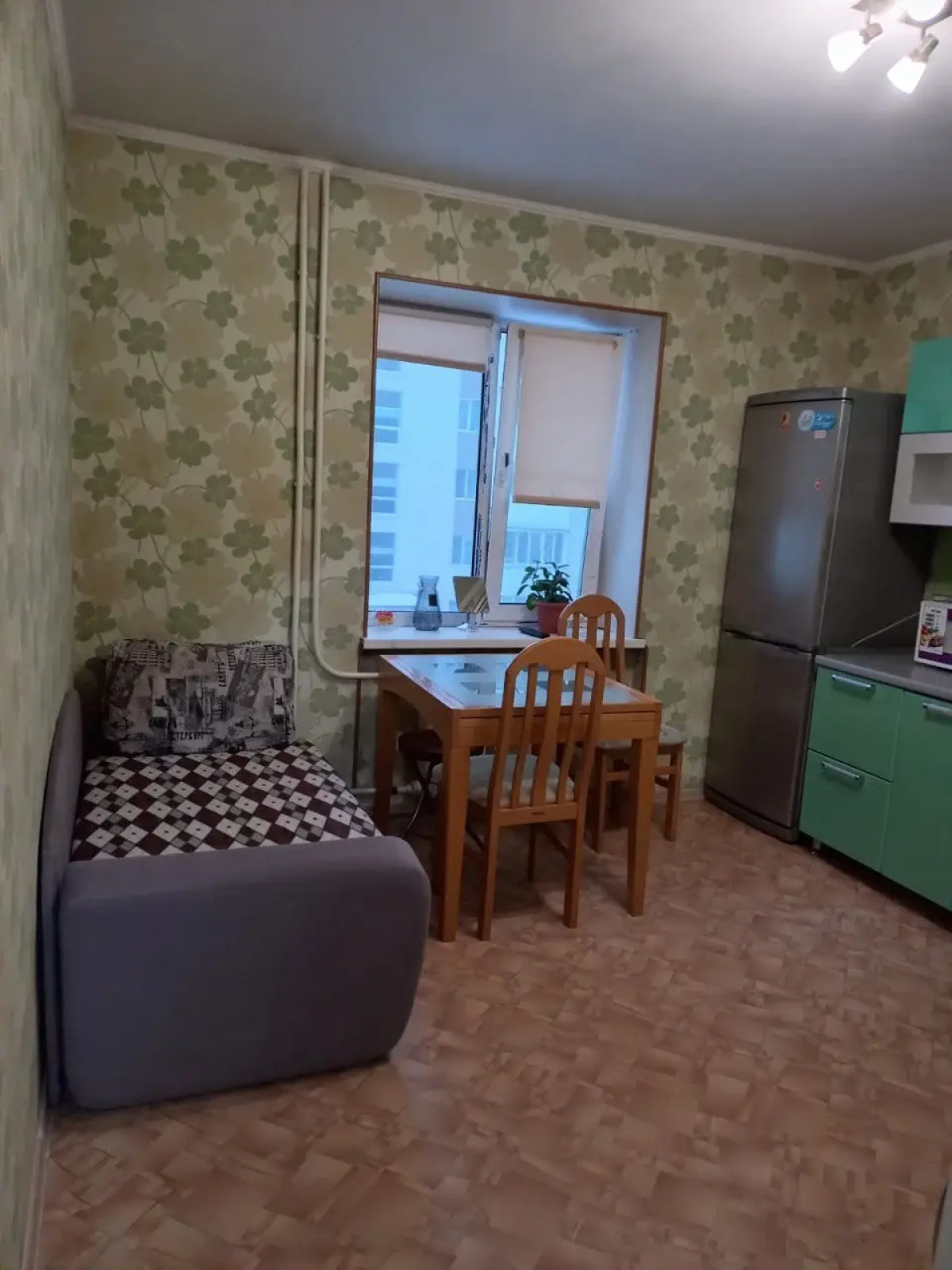 Апартаменты на Есенина 12а