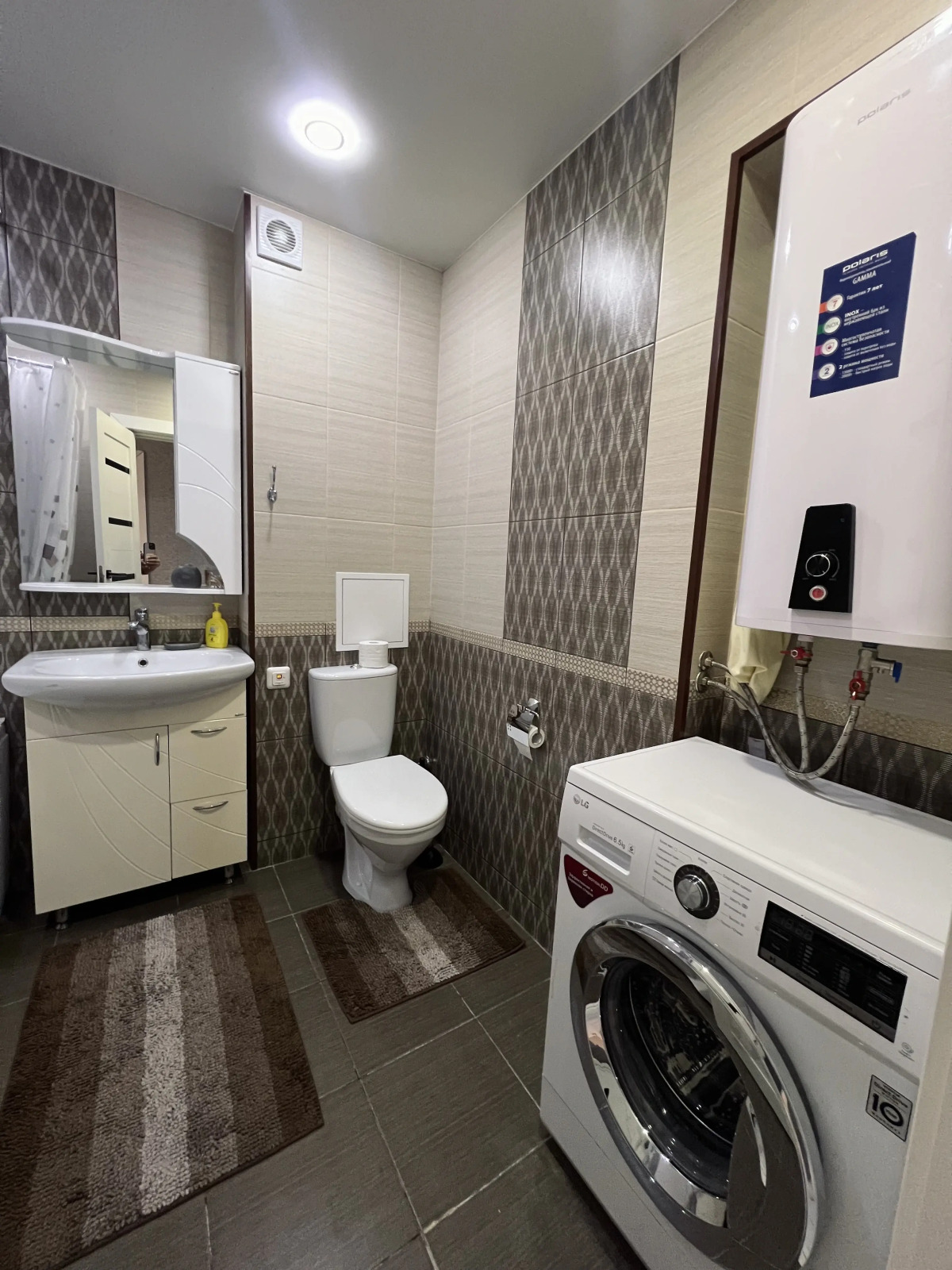 Апартаменты Двухкомнатная квартира рядом с парком им.Гагарина