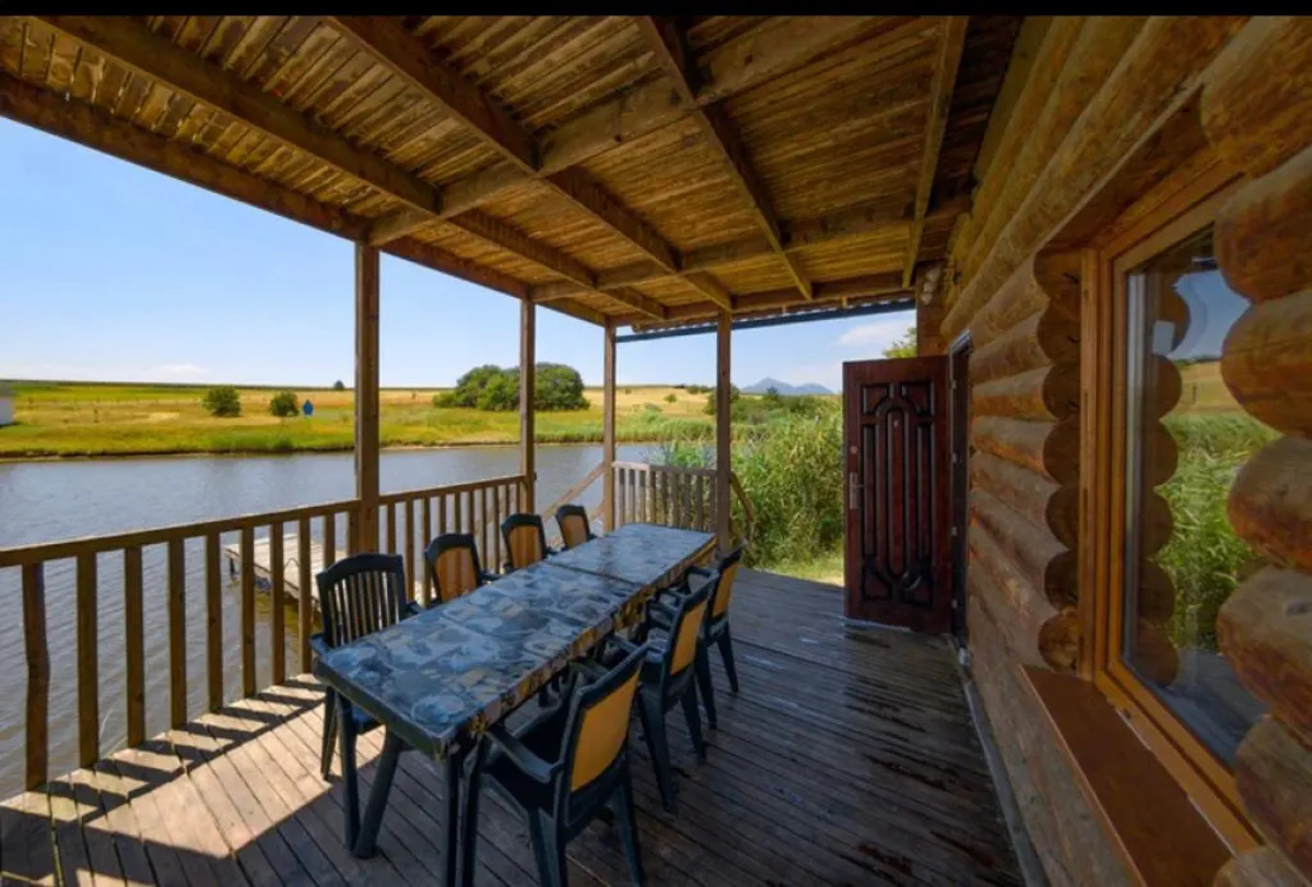 Широкая балка