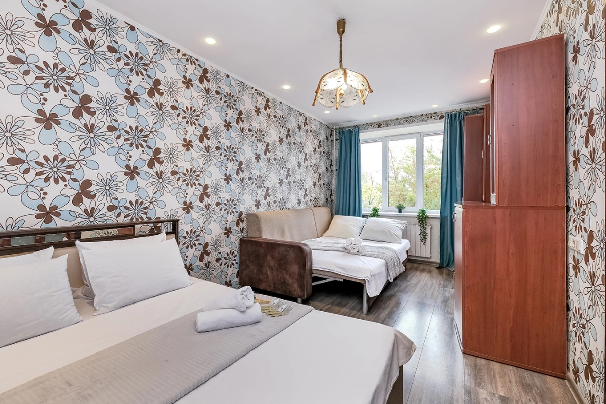 Апартаменты Титова 198/1