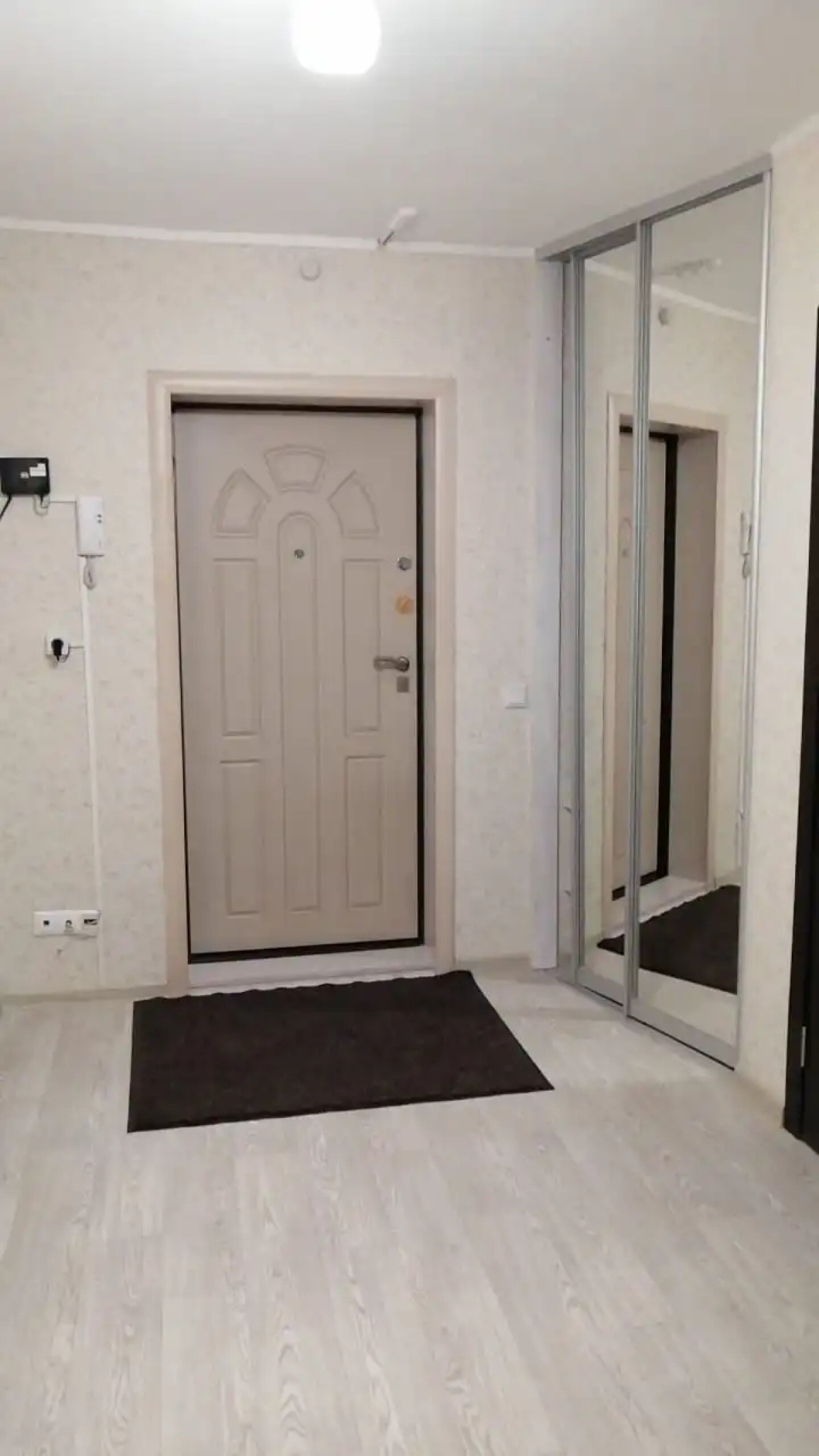 Апартаменты на улице Авиаторов 38