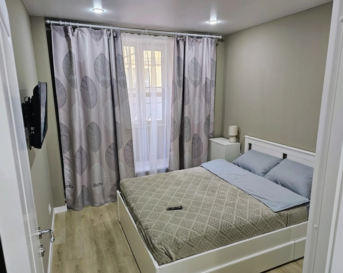 LirApartments Новые апартаменты в центре города