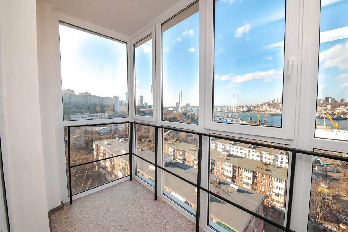 Апартаменты TopHouse на Можжевеловой 18, 8 этаж Двухкомнатные