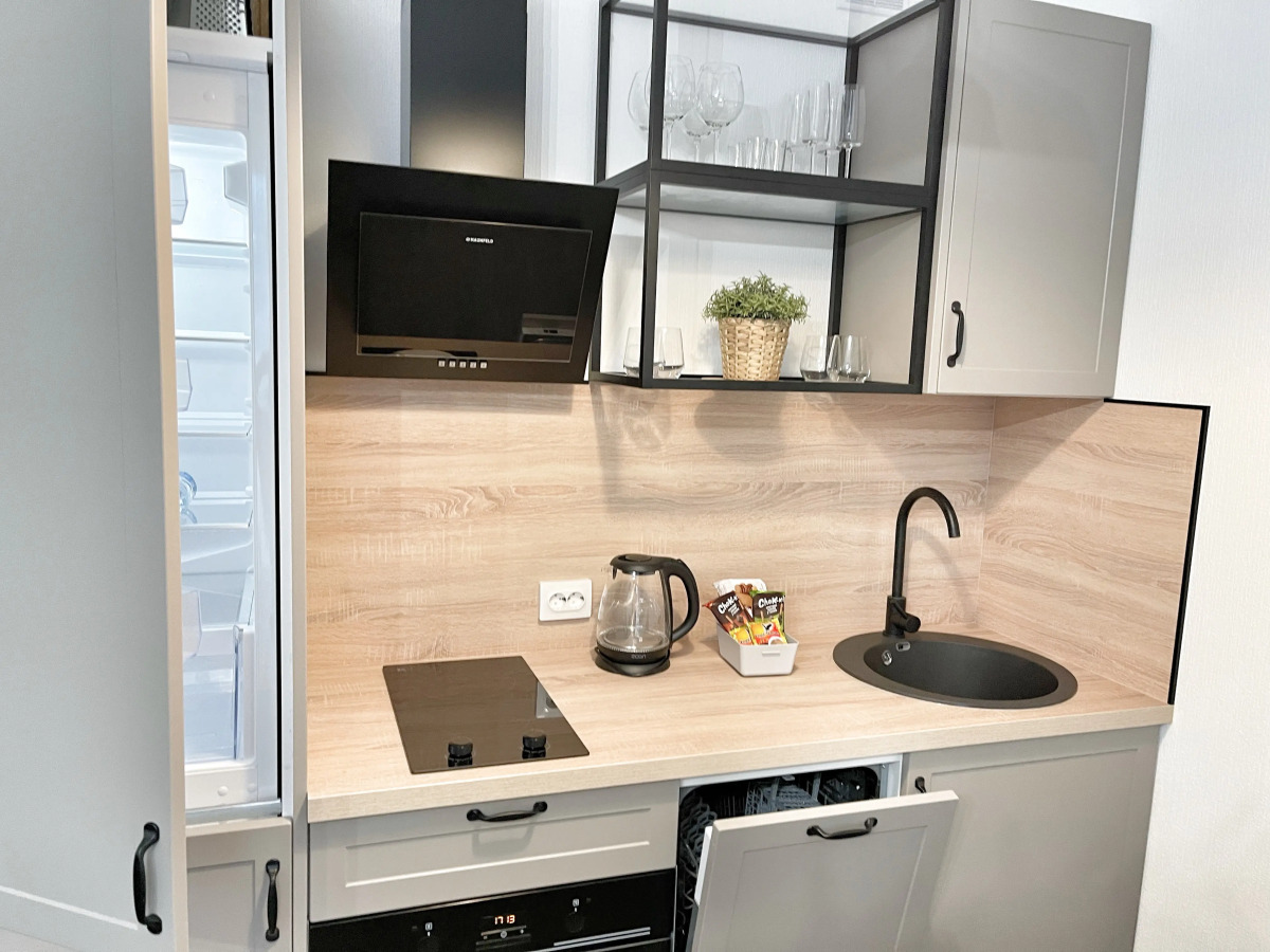 Квартира Loft Studio on Komendantskiy