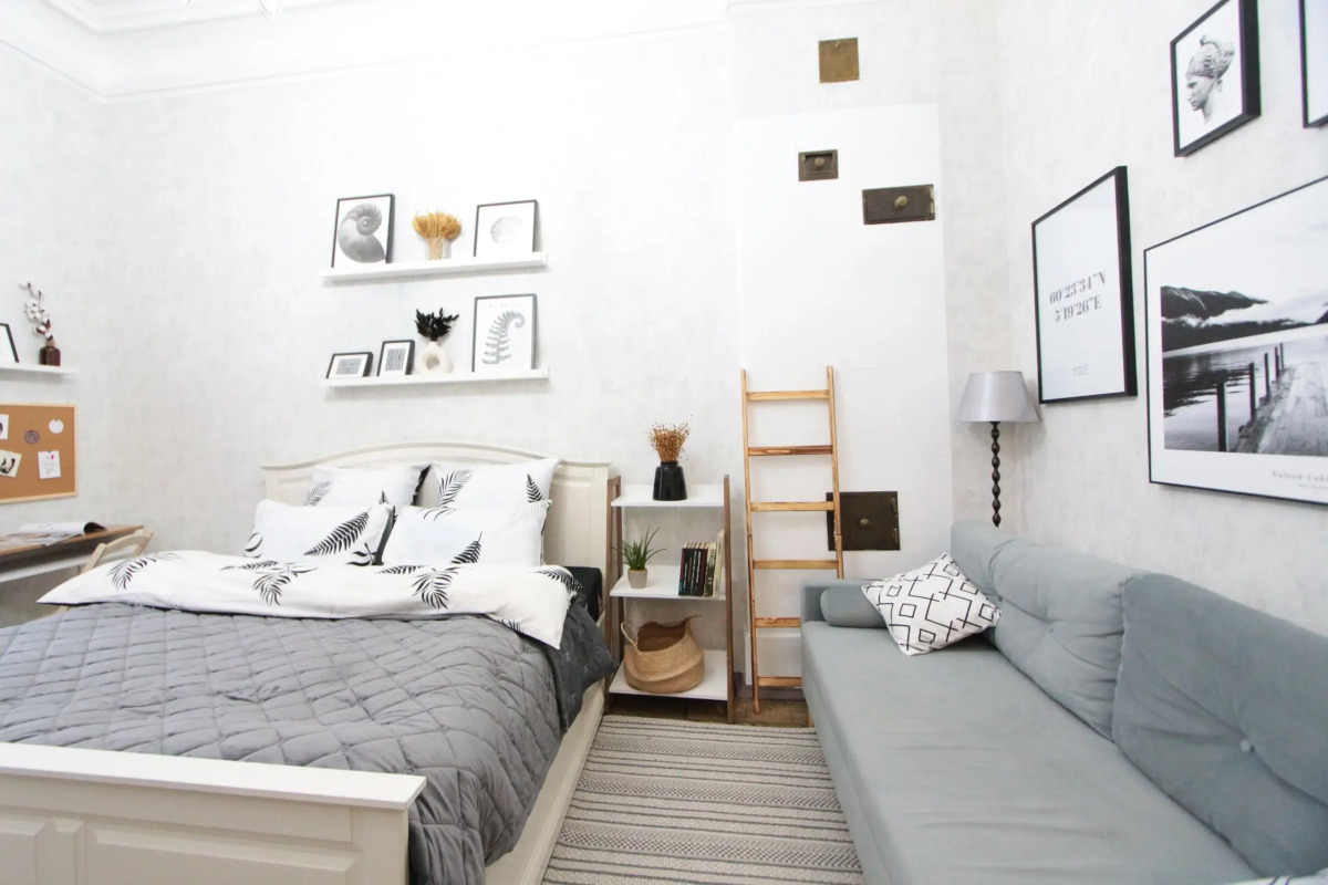 Двухкомнатная квартира возле Кремля