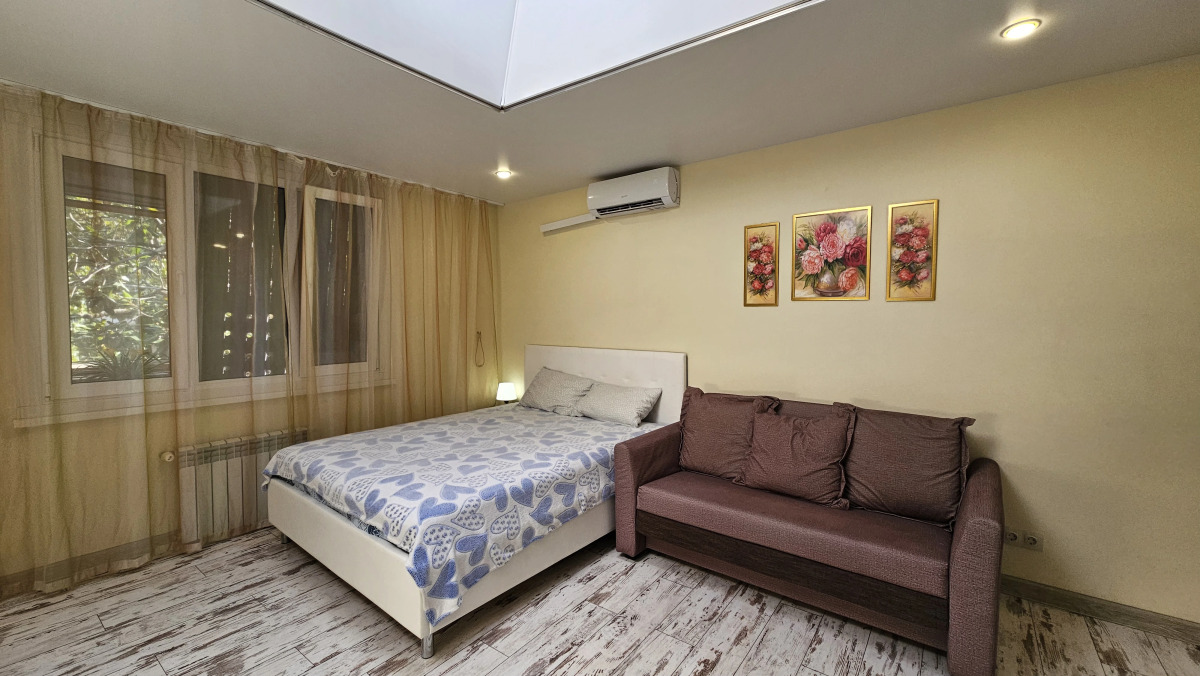 Апартаменты Уютные апартаменты в центре Сочи на Роз 57