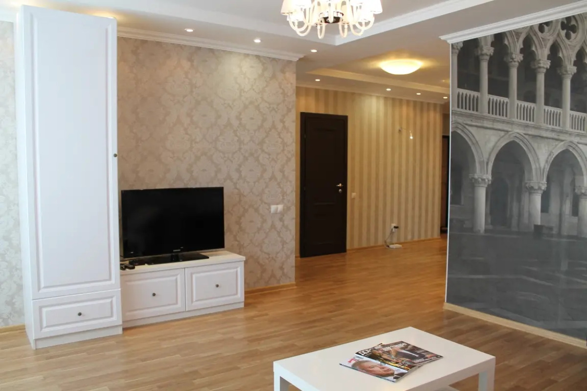 Апартаменты Столичный 10