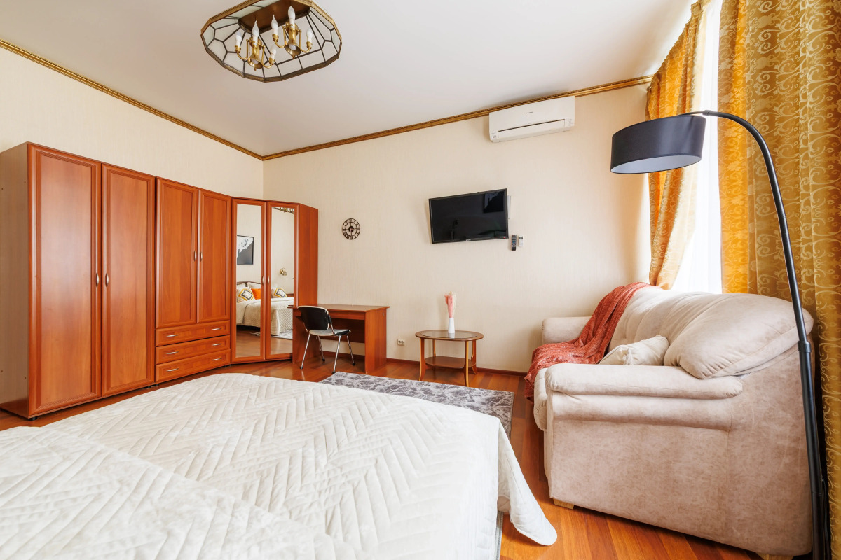 Апартаменты 2 спальни у Казанского собора 8 гостей