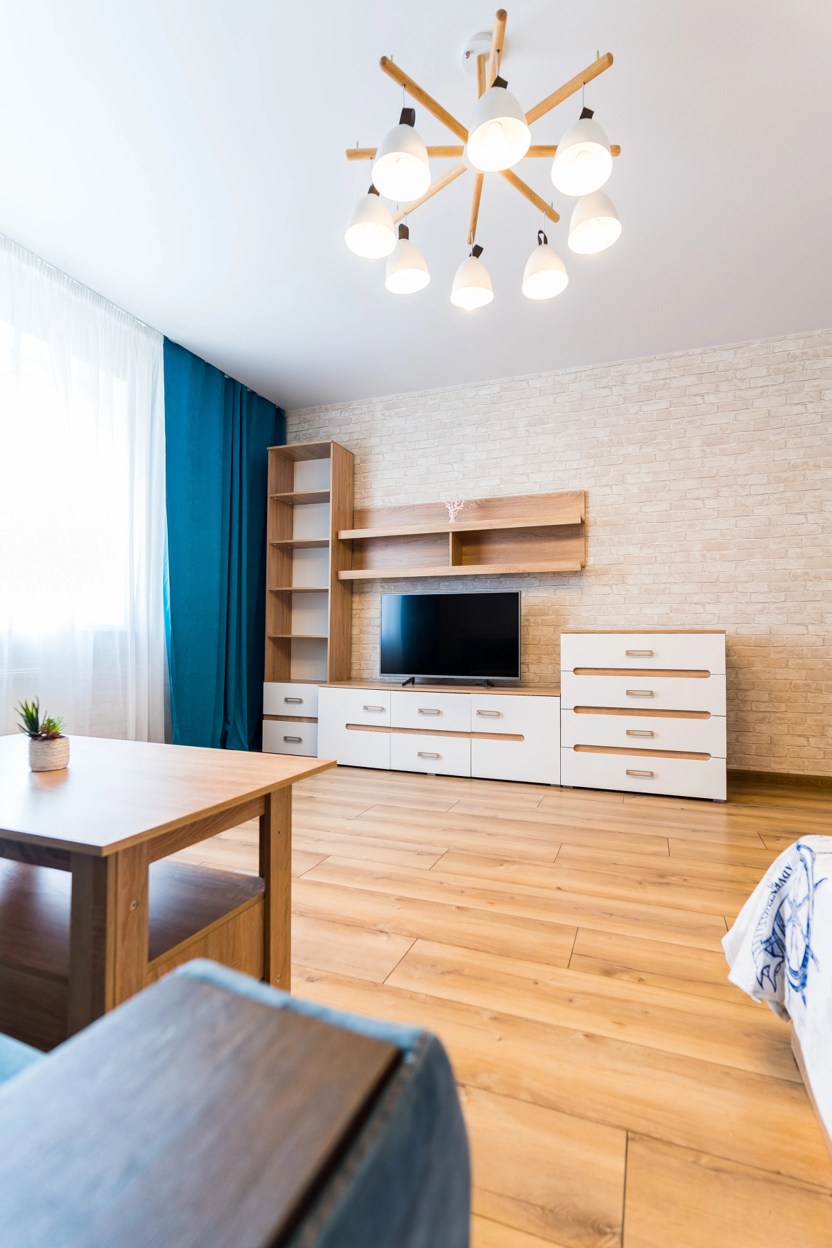 Aпартаменты с Дизайнерским Ремонтом от LetoApart