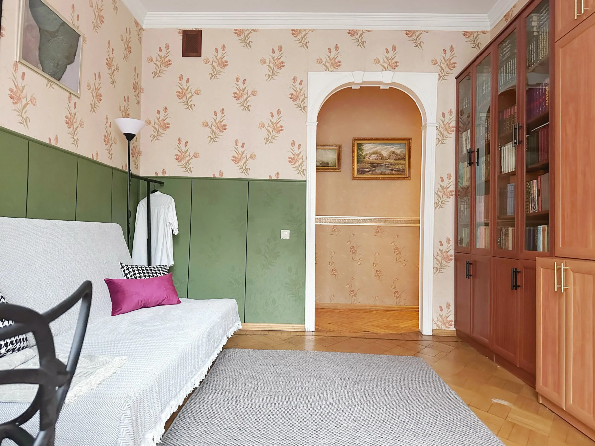 Квартира Четырехкомнатная Natali Apart на 8 Человек Около Патриарших Прудов в Центре Москвы