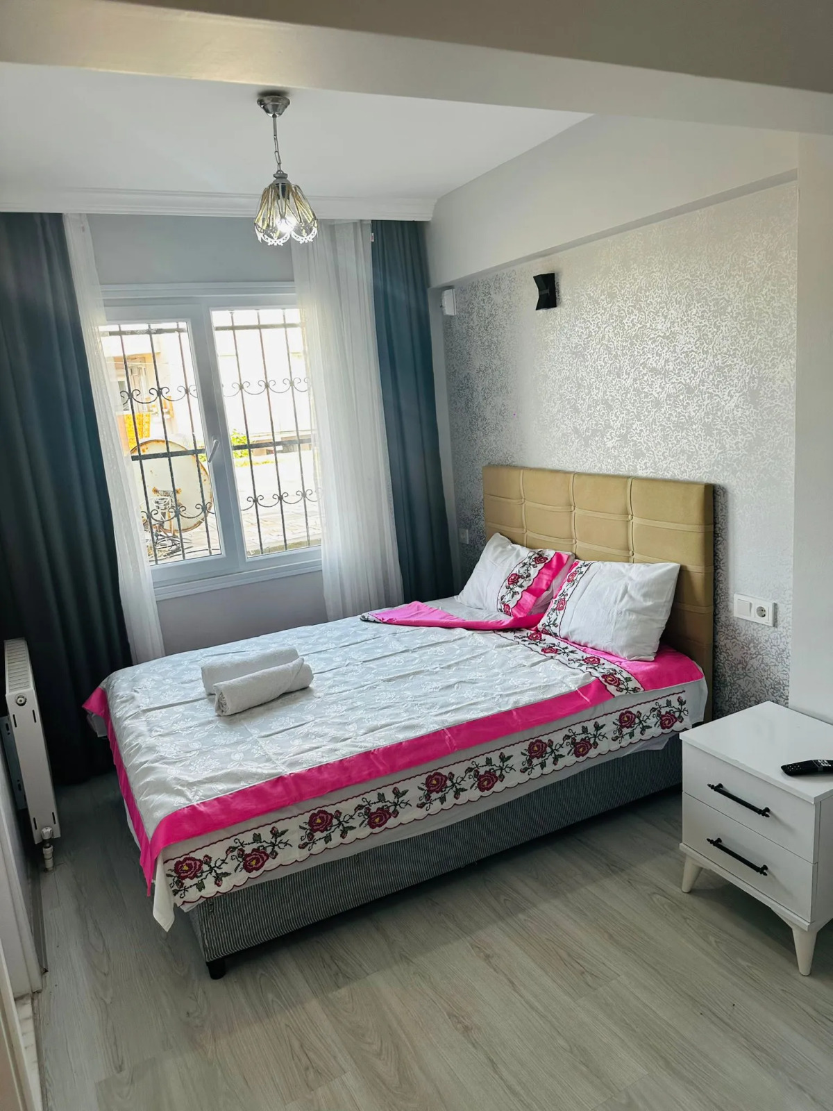 Отель Airport Black Sea Hotel & Restaurant