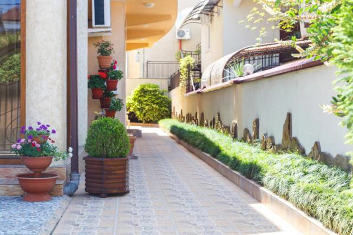 Гостевой Дом Лаура