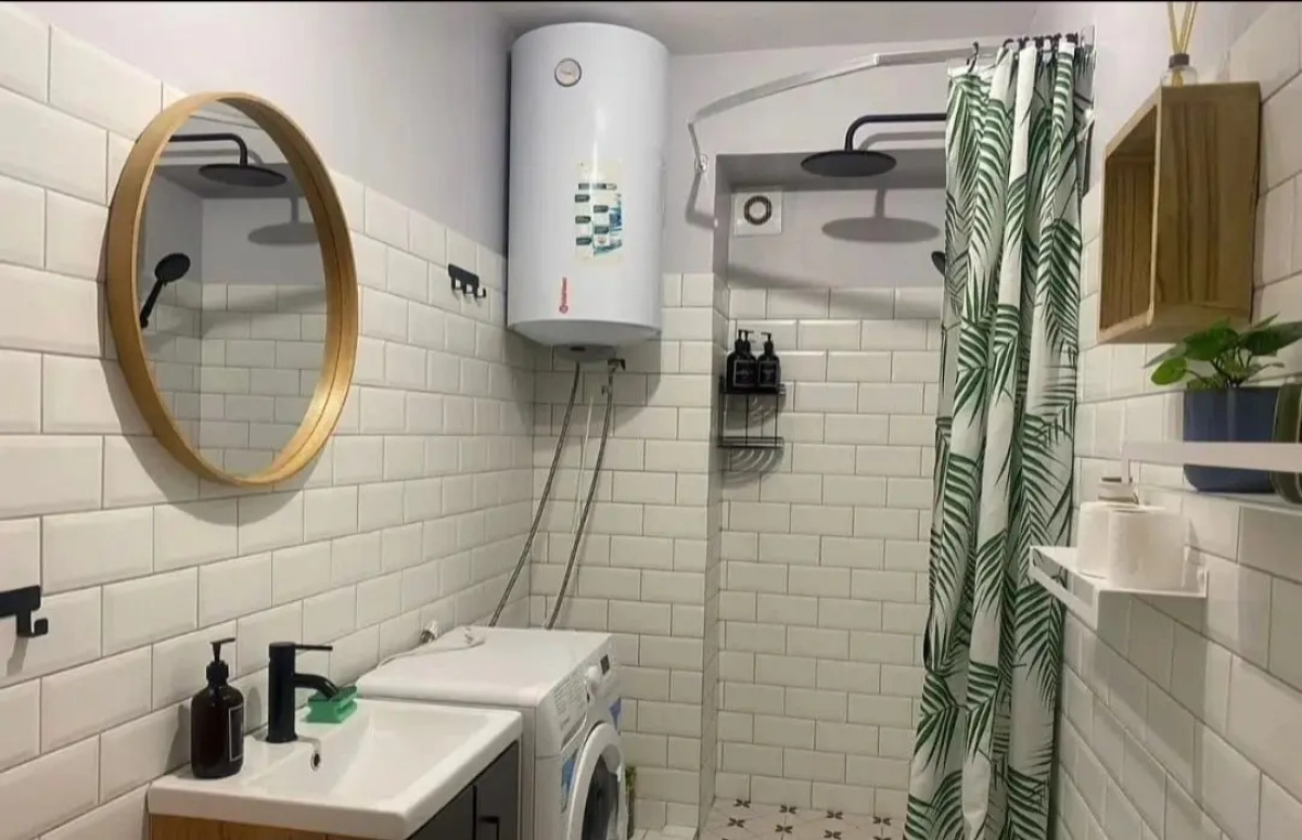 Апартаменты Шикарная евродвушка у метро в центре города