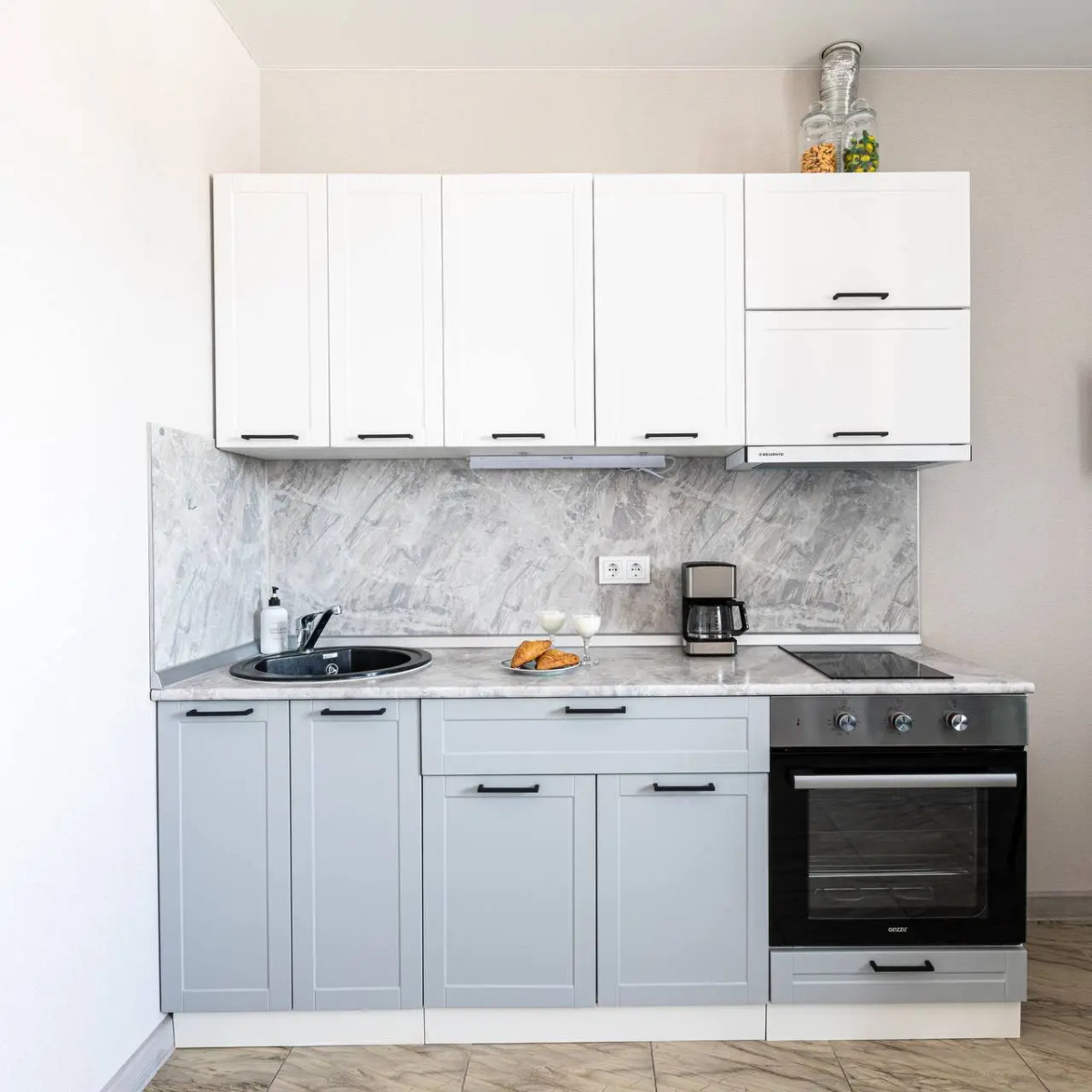 Апартаменты Happy Miracle Уютная Квартира рядом с Центром и Станцией Метро