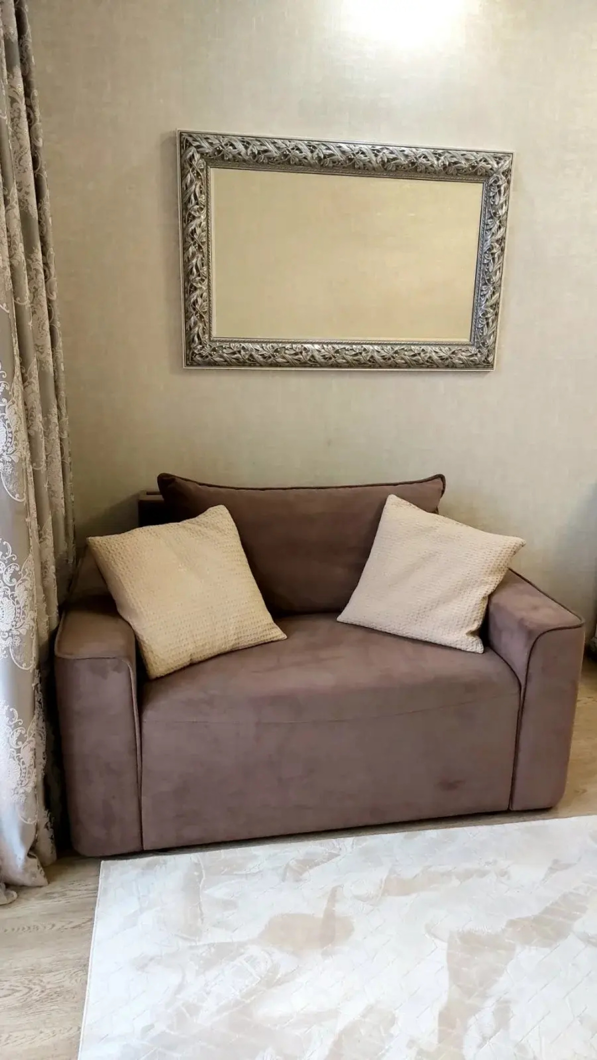 Апартаменты в центре с тремя спальнями на Червякова 55 рядом с парком Победы