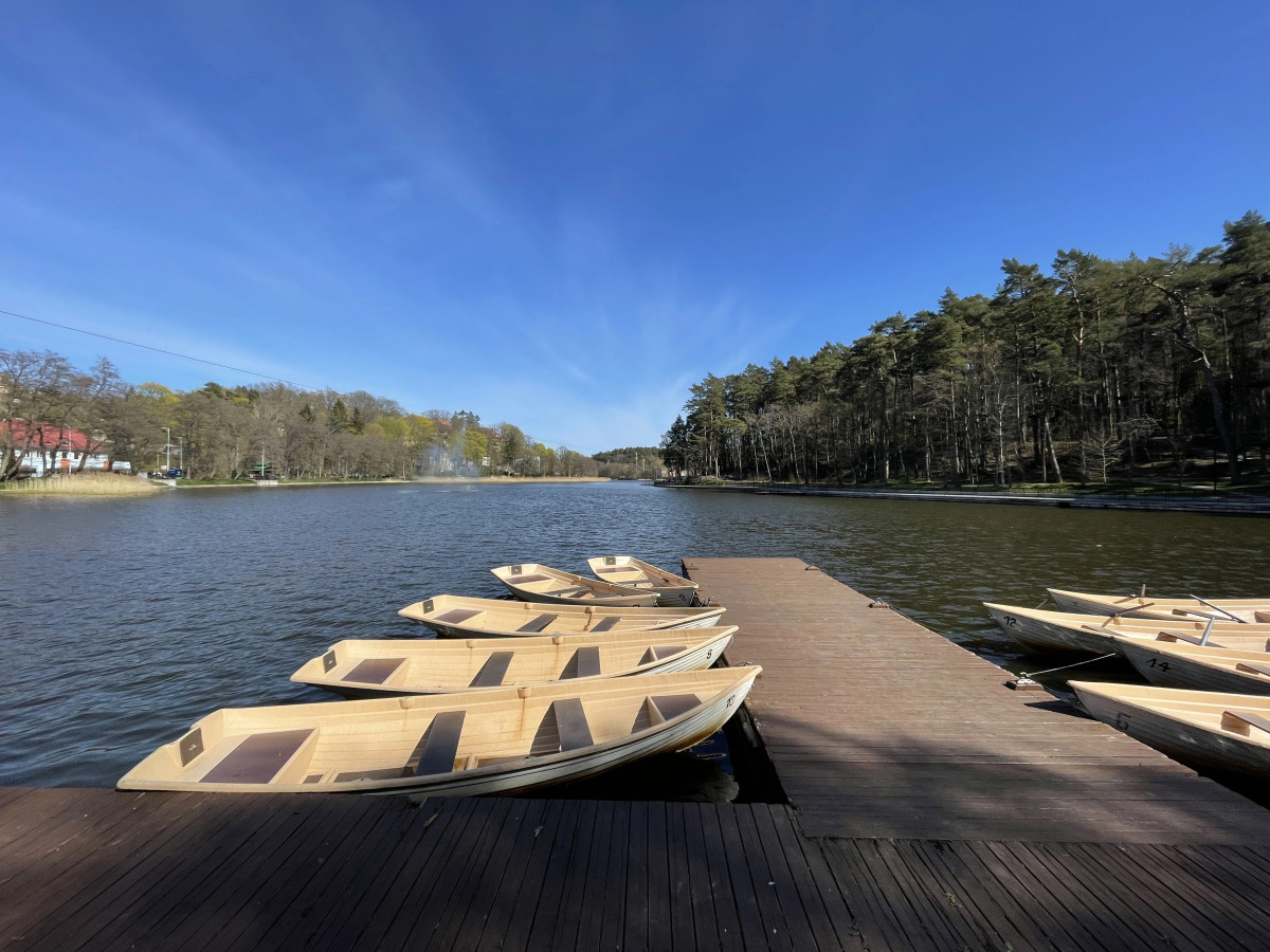 Апартаменты на Берегу Озера Тихое