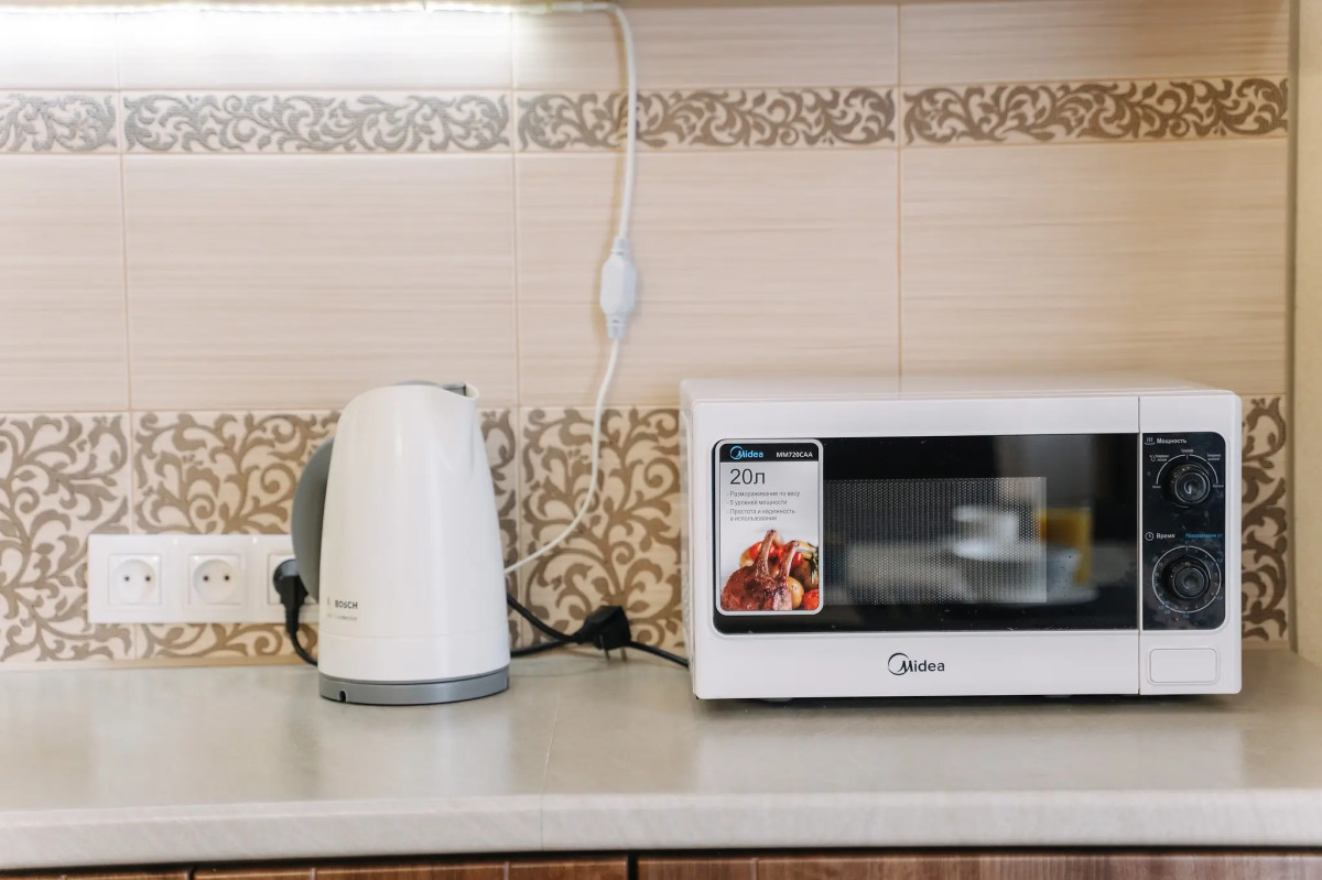 Апартаменты 9 ночей с видом на речку на Коммунальной 1