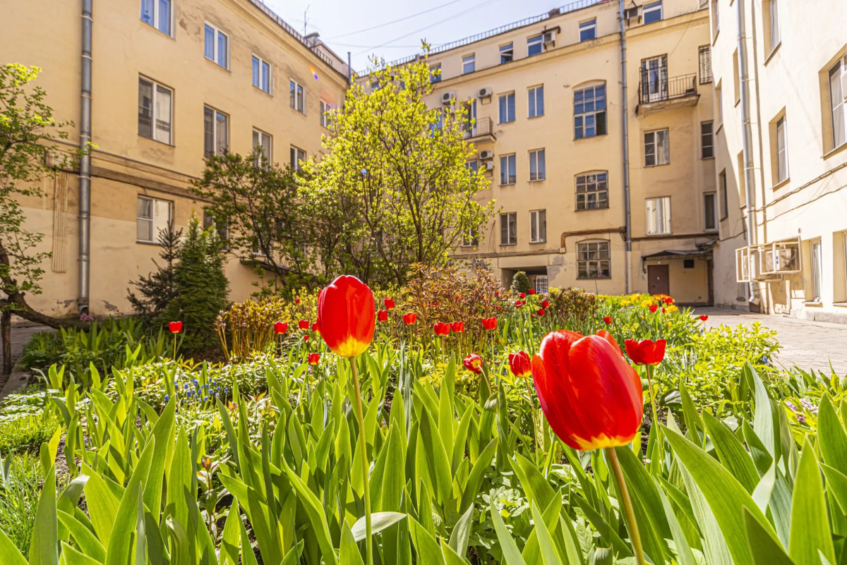 Апартаменты на Никольском Переулке