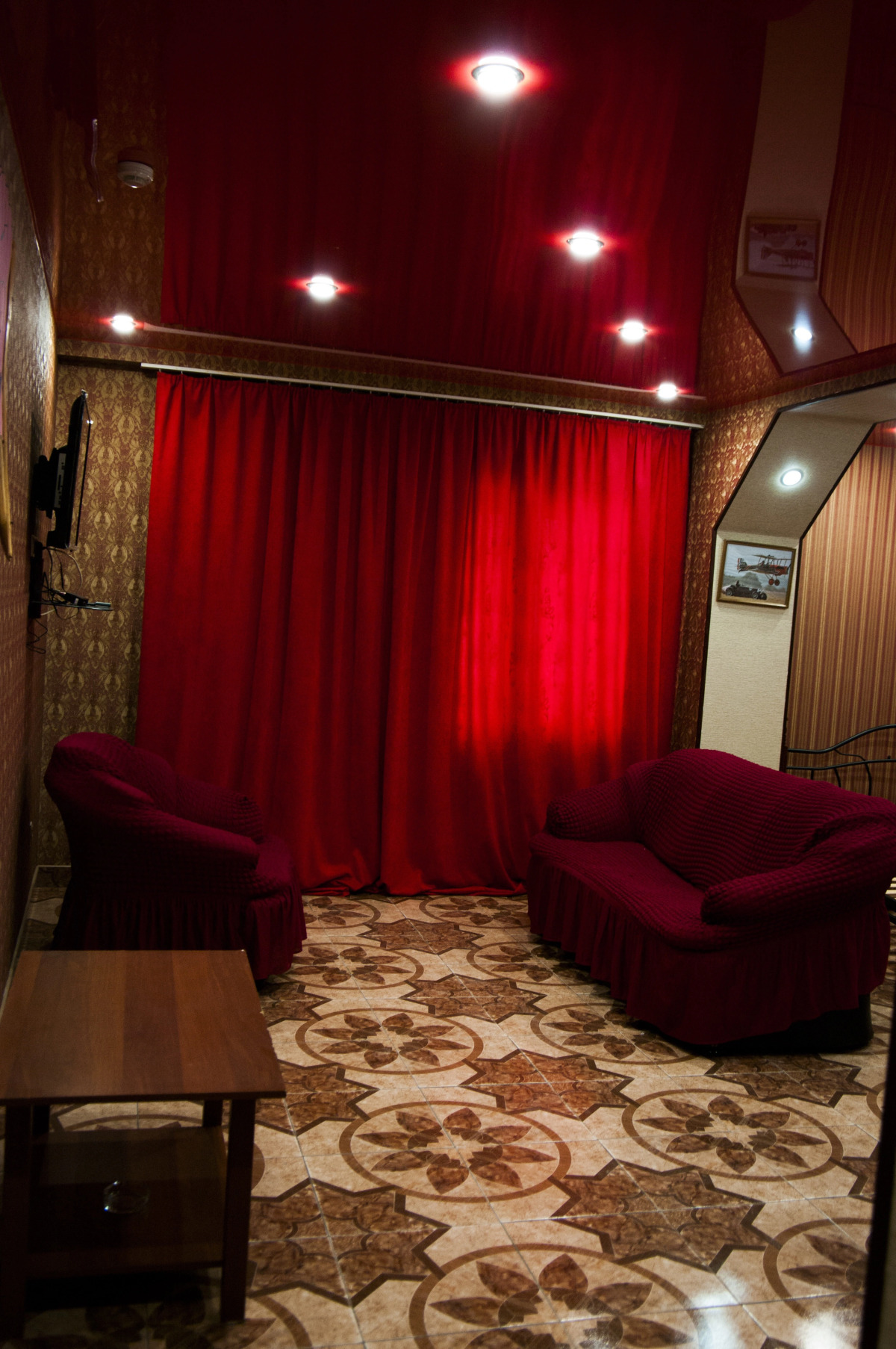 Отель Диамонд