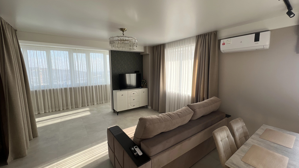 Квартира на 2-й Поселковой 3В