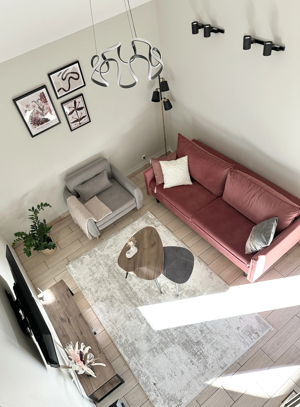 Частный Дом Барнхаус №2 на 10 гостей, с дровяной баней и горячим чаном